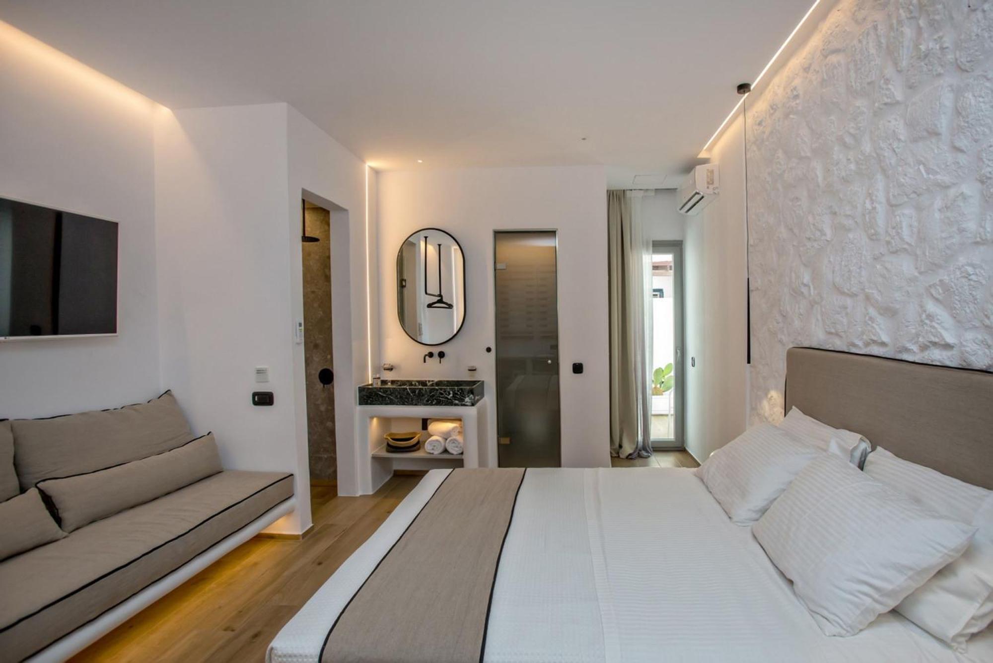 Levantes Luxury Ii *
